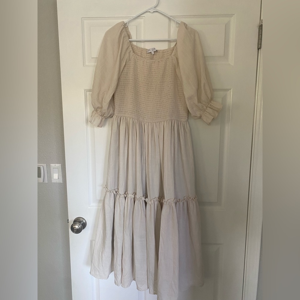 Ivy City Co Sienna Dress in Cream